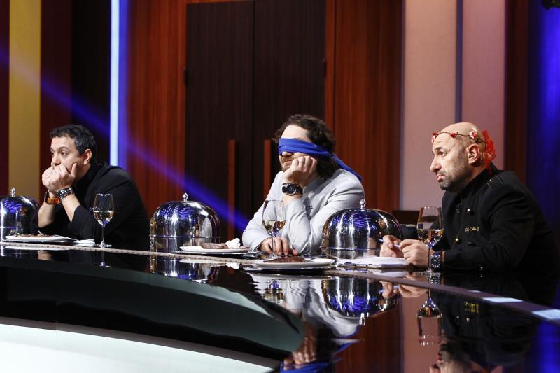 Piton prăjit, sushi panda și un copil de cinci stele în bucătărie! „Chefi la cuțite” a adus un show culinar savuros