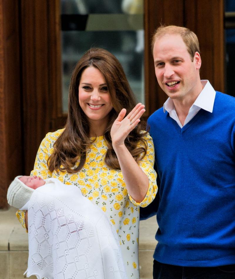 Kate Middleton și Prințul William, șapte ani de căsnicie! S-au cunoscut în facultate, s-au căsătorit zece ani mai târziu, iar zilele trecute au devenit părinți pentru a treia oară!