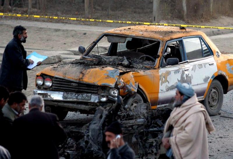 Opt militari români au fost răniţi în urma unui atentat în Afganistan. Mesajul președintelui Iohannis