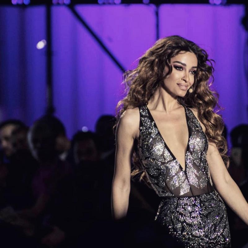 Cine este Elena Foureira, bomba de la Eurovision 2018, favorita pariurilor