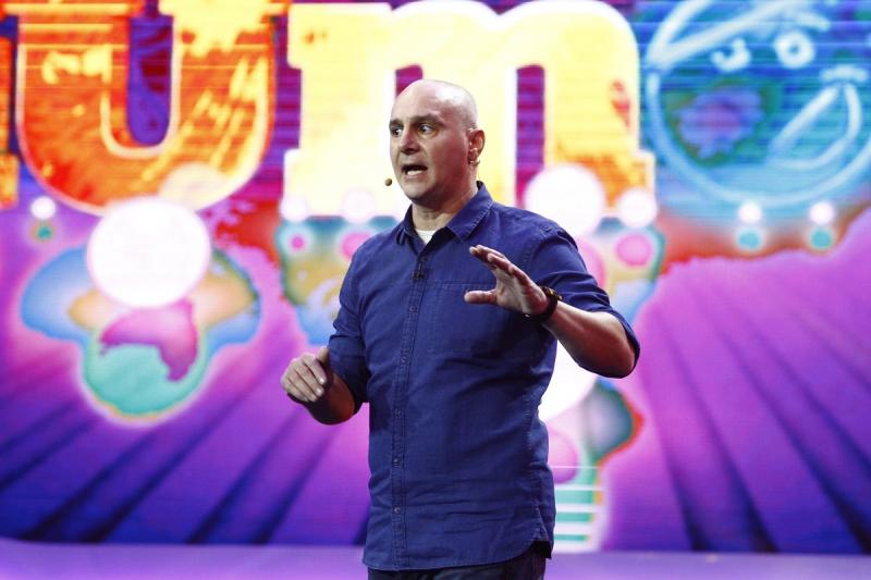 MAREA FINALĂ IUMOR. Dan Țuțu intră în finala ”iUmor”, pe 27 mai, de la ora 20.00, la Antena 1: ”Nu am nevoie să scriu nimic, pentru că îmi scrie viața”