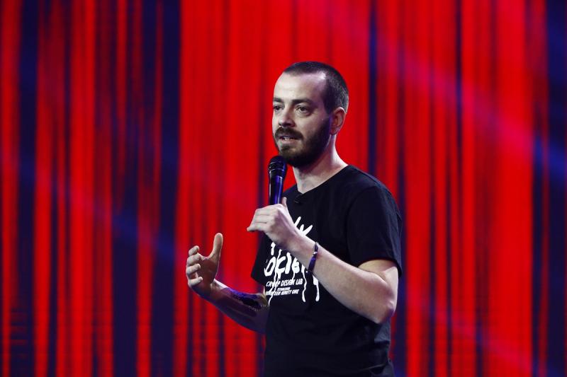 MAREA FINALĂ. Cătă Dum vine din Anglia pentru marea finală ”iUmor”: ”Pentru o oră de material bun lucrez și un an, doi”