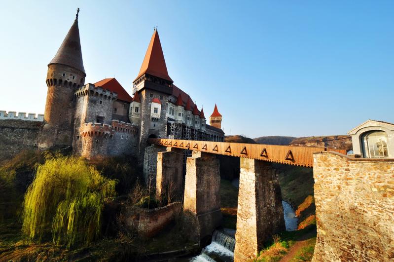 Zile libere 2018. Vacanța de Rusalii și Top 5 castele spectaculoase din România