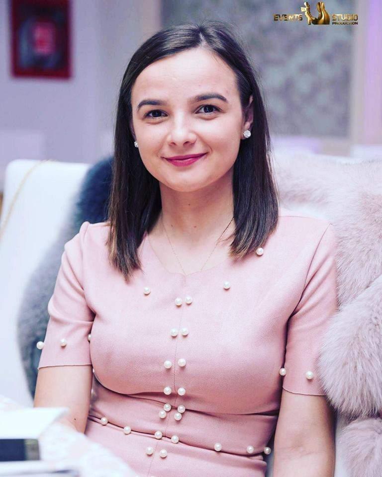 Tragedia care şochează România! Cine sunt cele PATRU TINERE care au murit în cumplitul accident de la Jibou: "Au fost azvârlite zeci de metri de maşină"