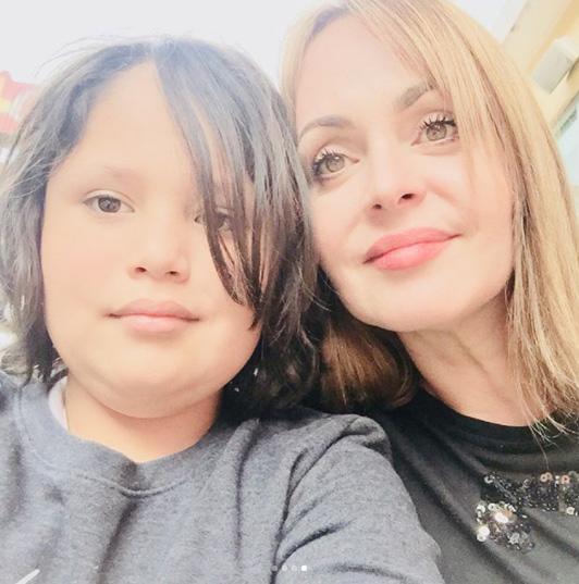 Imagini rare. Cât a crescut fiul Gabrielei Spanic și ce mult îi seamănă! Cum arată băiatul ”otrăvit” de fosta asistentă