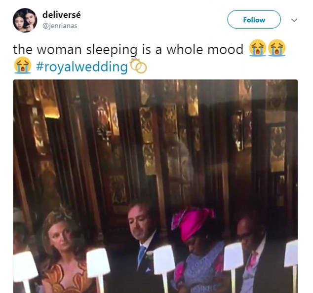 Viral pe Instagram de la nunta regală. Cine a adormit în timpul slujbei | FOTO