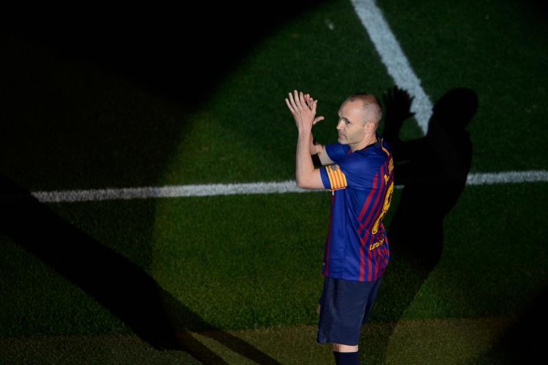 GALERIE FOTO: Ultimul meci al lui Don Andres Iniesta pe Nou Camp! Lacrimi, emoții și o despărțire uriașă a unui jucător uriaș al Barcelonei