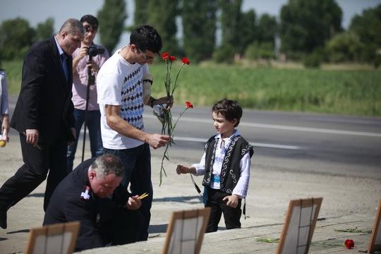 MIHĂILEȘTI. 16 ANI de la tragedie. "Nu era tura lui, a făcut schimb cu un coleg şi a murit. Tot din bunătate!"