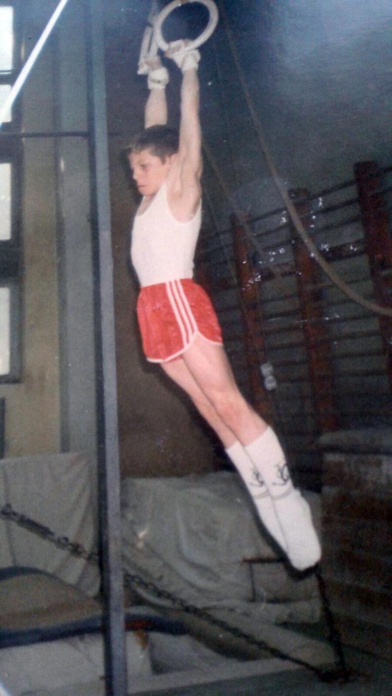 Macanache, prezentatorul ”The Four – Cei 4”, împlinește astăzi 30 de ani: "Pe șantier munceam mult și am învățat din asta"