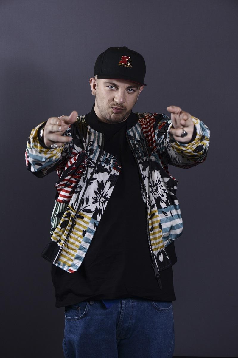 Macanache, prezentatorul ”The Four – Cei 4”, împlinește astăzi 30 de ani: "Pe șantier munceam mult și am învățat din asta"