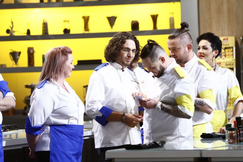 Lovitură grea pentru echipele de la „Chefi la cuțite”! „Mie îmi făcea mama sandviș cu piton la școală, ce aveți...”