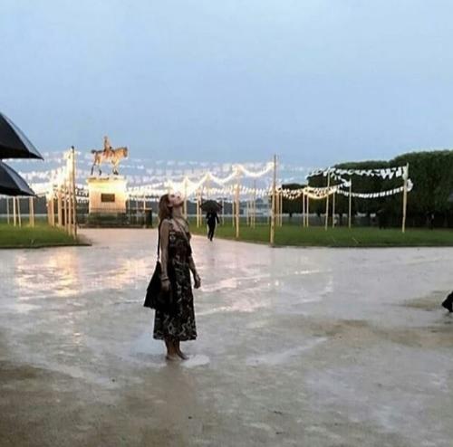 Michael Jackson ar fi mândru. Ce scenă a făcut fiica lui la un show de modă al casei Dior