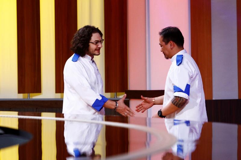 Eliminare neașteptată în primul battle “Chefi la cuțite”. Emisiunea a fost lider de piață pe toate categoriile de public