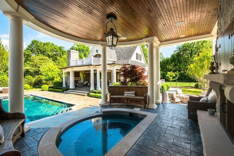 Actrița Reese Witherspoon își vinde casa! Câți bani cere artista pe locuința ei de lux