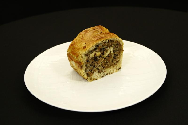 Plăcintă cu carne tocată și ciuperci