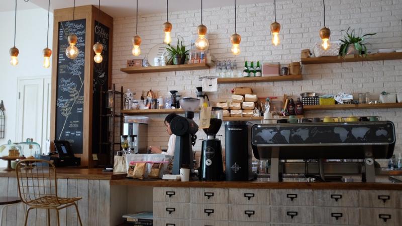 Cum deschizi un coffee shop în 3 pasi simpli