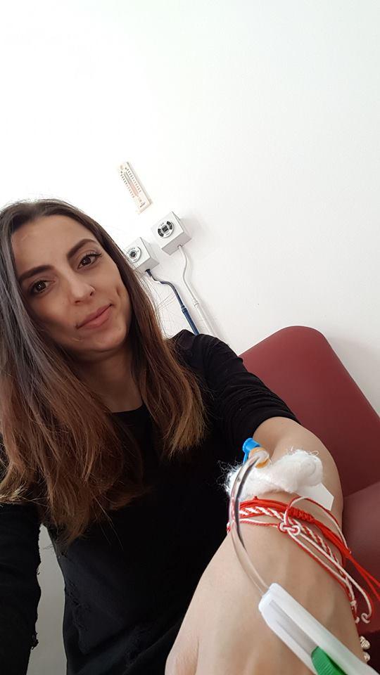 "Pe unii îi voi plictisi poate...". Lupta aprigă și dureroasă a unei mame cu cancerul, pentru copilul ei: "La 25 ani, am făcut cunoștință cu cancerul. Aveam acasă un îngeraș de trei ani..."