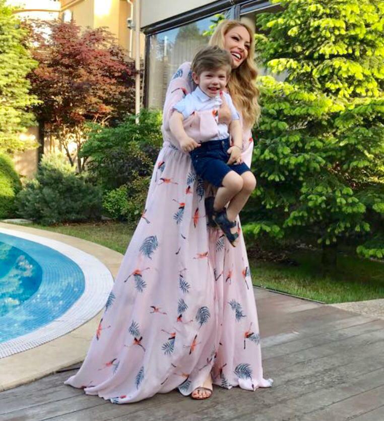 Valentina Pelinel și Milan, de nedespărțit: ”Era atât de mic când am venit cu el acasă” Cum arată acum micuțul!