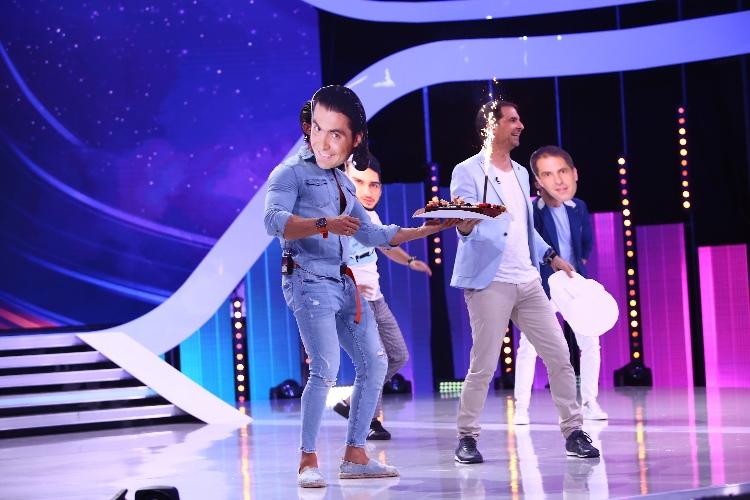 PREMIERA SÂMBĂTĂ. 16 IUNIE, 20.00. Lidia Buble, sărbătorită pe platourile de filmare de la "Next Star"