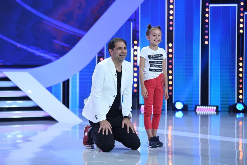 Sâmbătă, 16 iunie, la Antena 1: Dan Negru, Lidia Buble, Pepe și Dorian Popa, luați peste picior de o fetiță, pe scena de la “Next Star”
