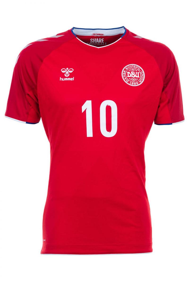 Campionatul Mondial de Fotbal Rusia 2018! Cum arată echipamentele celor 32 de naționale de la turneul final