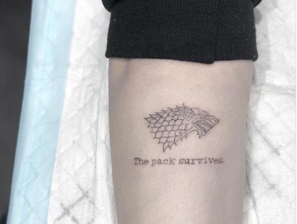 Actrița care o interpretează pe Sansa Stark în „Game of Thrones” ar fi făcut un SPOILER major printr-un tatuaj. FOTO