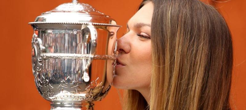 Simona Halep nu a mai rezistat! Ce a spus tenismena despre HUIDUIELILE de pe stadion şi caricatura francezilor: "Eu doar am vrut să..."