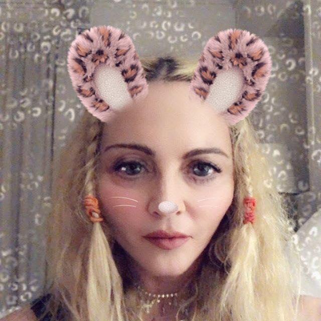 Madonna, gest atipic de ziua tatălui! Cum și-a surprins cântăreața fanii. FOTO