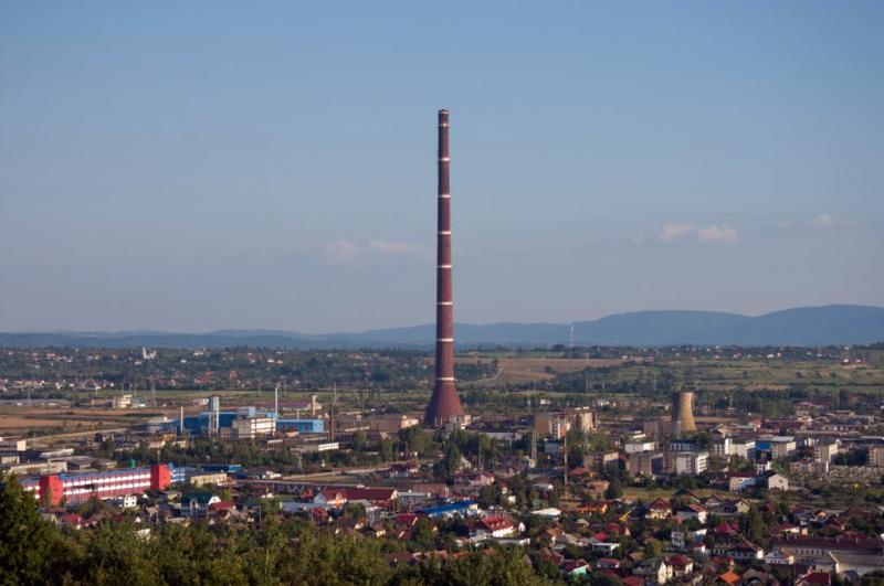 Samuel Lingurar, premiantul de la Pirită. Tatăl, alcoolic, mama, închisă. ”Acum doi ani cerșeam. Azi am bicicletă și coroniță!”
