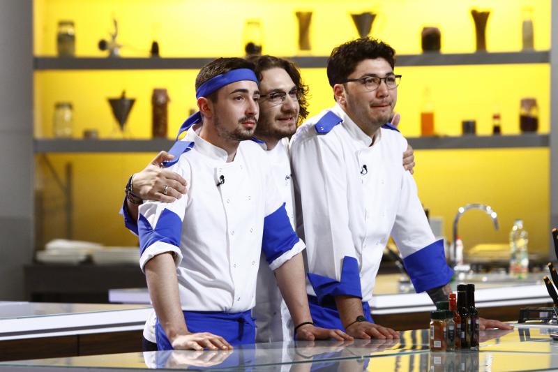 Gustul copilăriei, în ultima confruntare pe echipe la "Chefi la cuţite". Reţetele de "acasă" sunt vedete la duel: "Emoţiile sunt foarte mari"