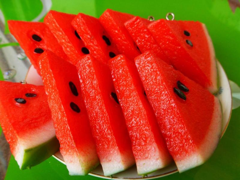 DIETA CU PEPENE ROȘU! Nu numai că scapi de kilogramele în plus, dar organismul se detoxifică și vei fi energizat o vară întreagă!