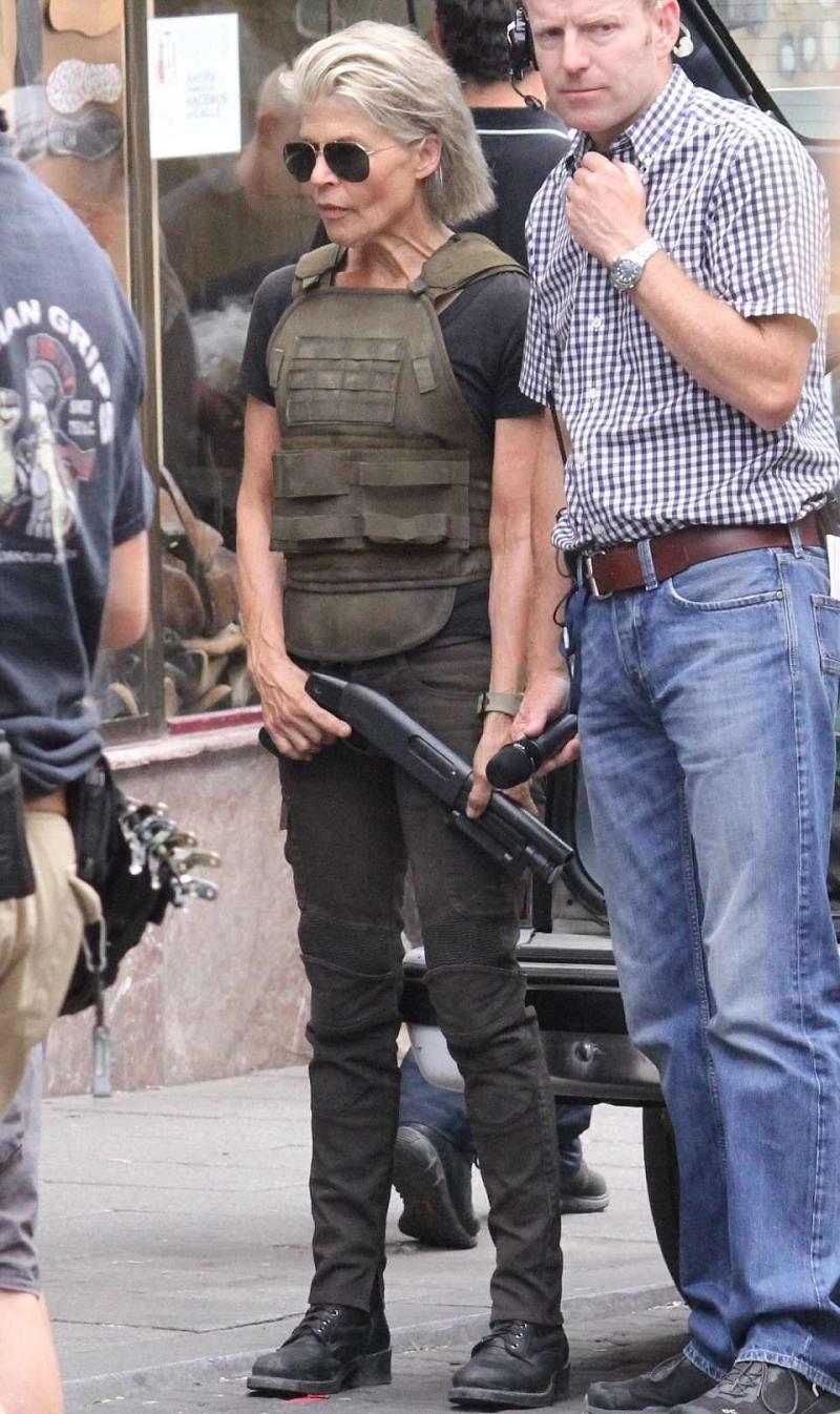 Ți-o amintești pe Linda Hamilton din „Terminator”? Arată IMPRESIONANT la vârsta de 61 de ani. FOTO