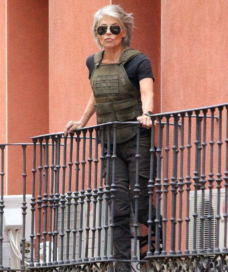 Ți-o amintești pe Linda Hamilton din „Terminator”? Arată IMPRESIONANT la vârsta de 61 de ani. FOTO