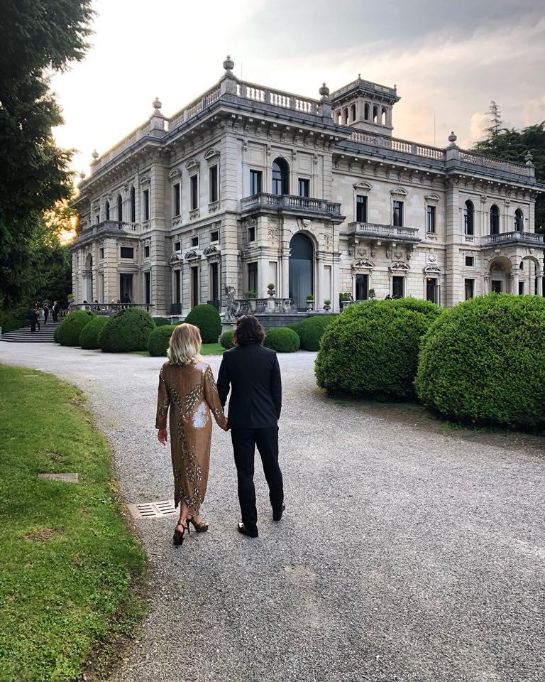 Delia și soțul ei, acasă la George Clooney! Jurata „iUmor” și soțul ei i-au impresionat pe fani: „Sunteți așa frumoși împreună, viața e scurtă, trăiți-o intens!”