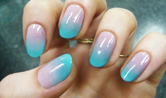 5 modele de unghii semi care se poartă vara asta la plajă