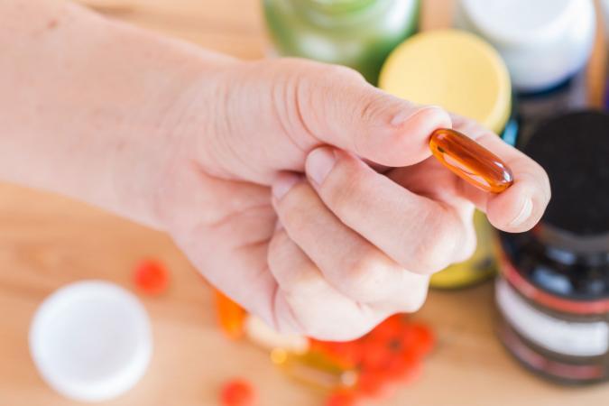 ADEVĂRUL pe care medicii îl ascund! Ce se întâmplă dacă iei vitamine sau minerale