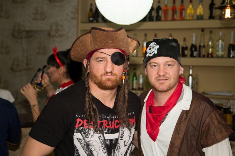 Gina Pistol, Margherita și frații Cătălin și Claudiu Moroșanu, cele patru vedete invitate în a doua ediție a show-ului ”Poftiți la Nea Mărin”