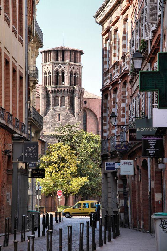 Ziua Naționala a Frantei 2019. Top 5 orașe de vizitat în vacanța de vară