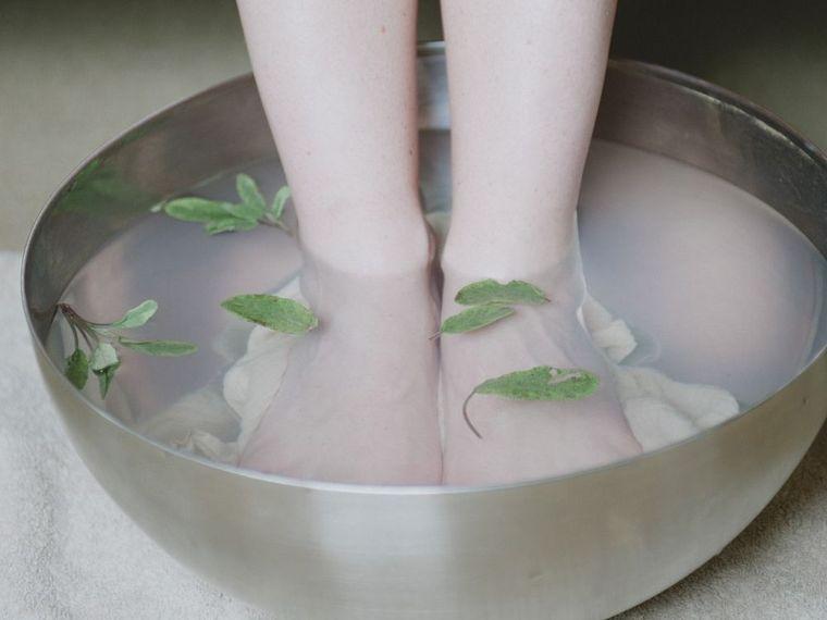 Scapă de răceala de vară repede și ușor. Trei metode de îndepărtare a răcelii