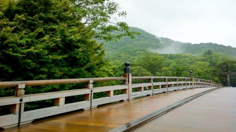 Destinațiile perfecte pentru cei ce vor să evadeze din viața cotidiană. Cele mai relaxante 3 destinații din lume.