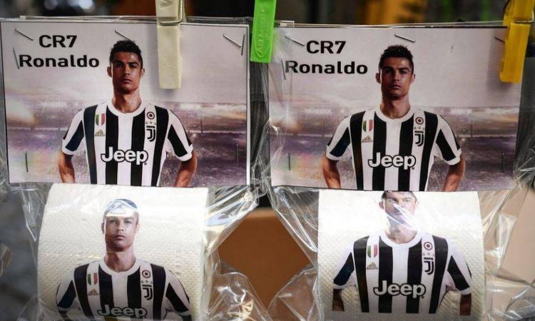 Fața lui Cristiano Ronaldo a ajuns pe… suluri de hârtie igienică. Cui îi aparține ideea - FOTO