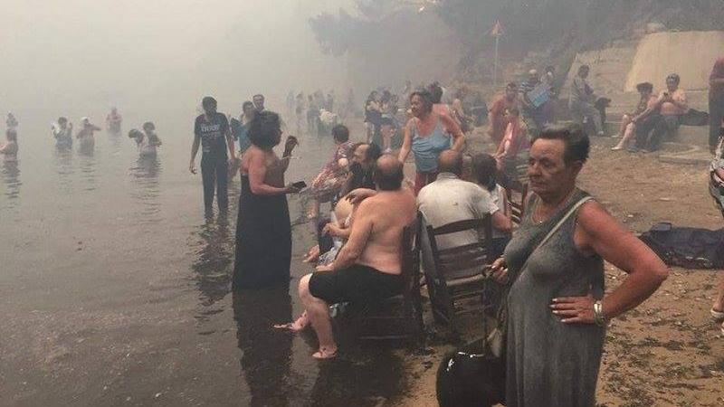 Ce rămâne după incendiul din Grecia. Mire, ”furat” de lângă mireasă, în plină luna de miere!