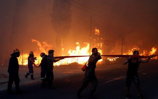 Ce rămâne după incendiul din Grecia. Mire, ”furat” de lângă mireasă, în plină luna de miere!