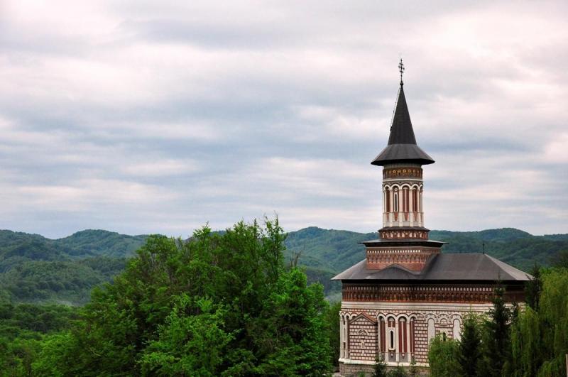 Sfânta Maria Mare 15 august 2018. Hram și pelerinaj la Mănăstirea Rohia