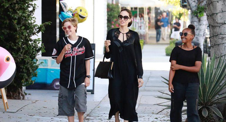 Cum arată acum fiica Angelinei Jolie, care s-a transformat în băiat! FOTO