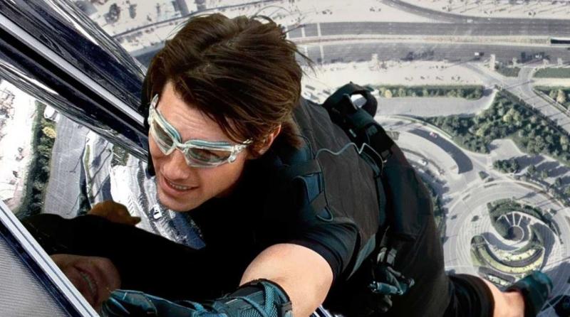 Fugi, Tomiță, fugi! Cu cât aleargă mai mult în filme, cu atât TOM CRUISE primește mai mulți bani! 7,3 kilometri ”înghițiți” în toată cariera!