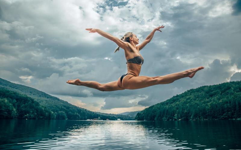 Iura Luncaşu a început filmările pentru noua sa comedie „Faci sau taci”