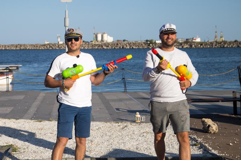 Diseară, la „Poftiţi la Nea Mărin”, Liviu Vârciu îl abandoneazã pe Andrei în lupta cu Nea Mărin