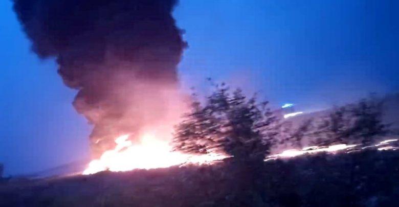 Un avion s-a PRĂBUȘIT și a luat foc! Zeci de persoane au fost rănite!