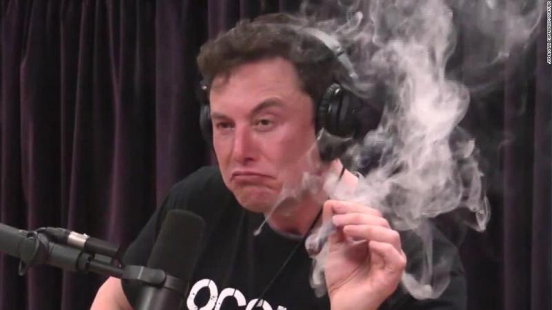 Celebrul miliardar, Elon Musk, gest CONTROVERSAT în timpul unui show! Ce a putut să consume, în timp ce mii de oameni îl urmăreau: “Nu cred că este prea bună pentru productivitate"